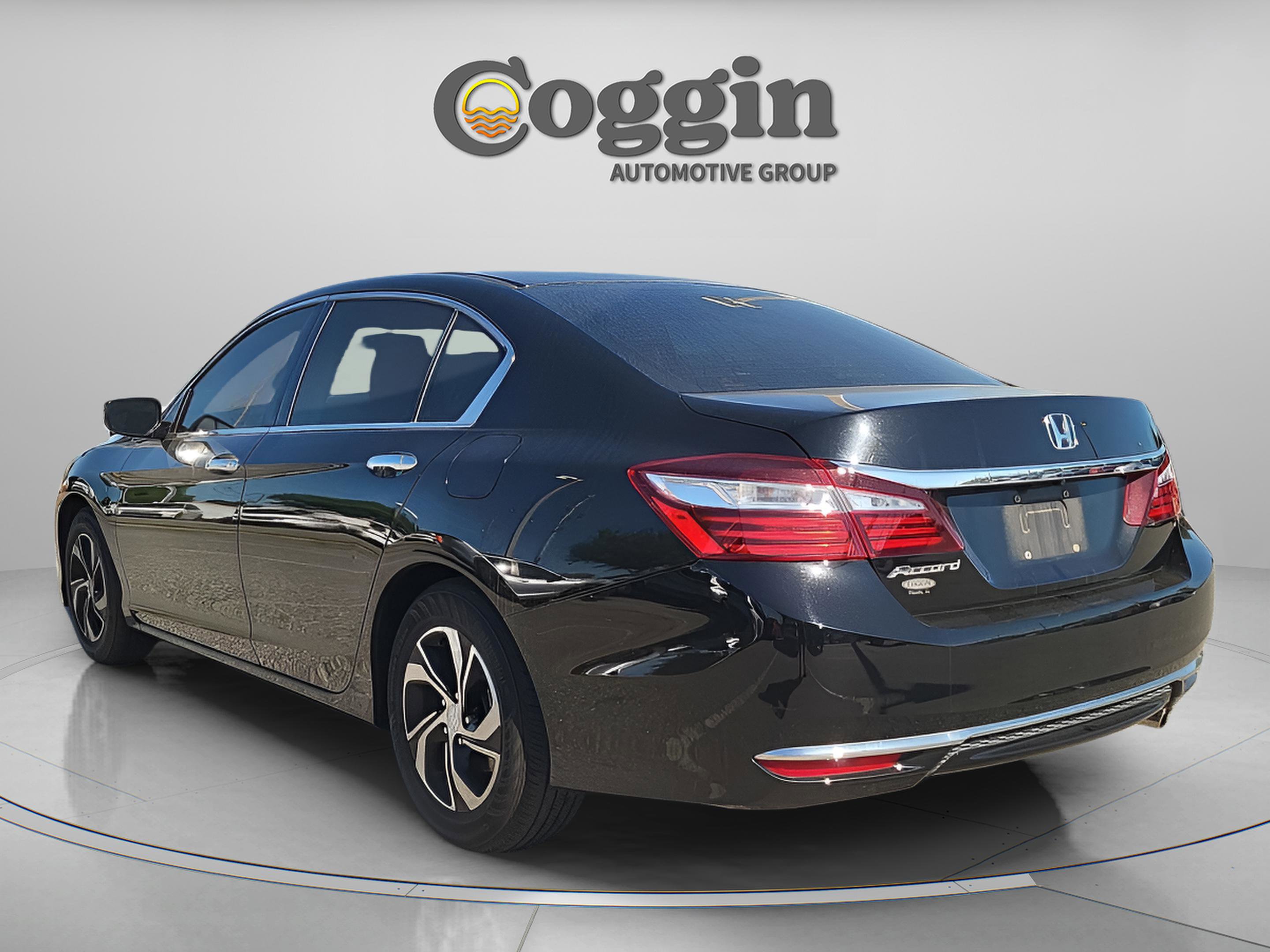 Certified 2017 Honda Accord LX image 4