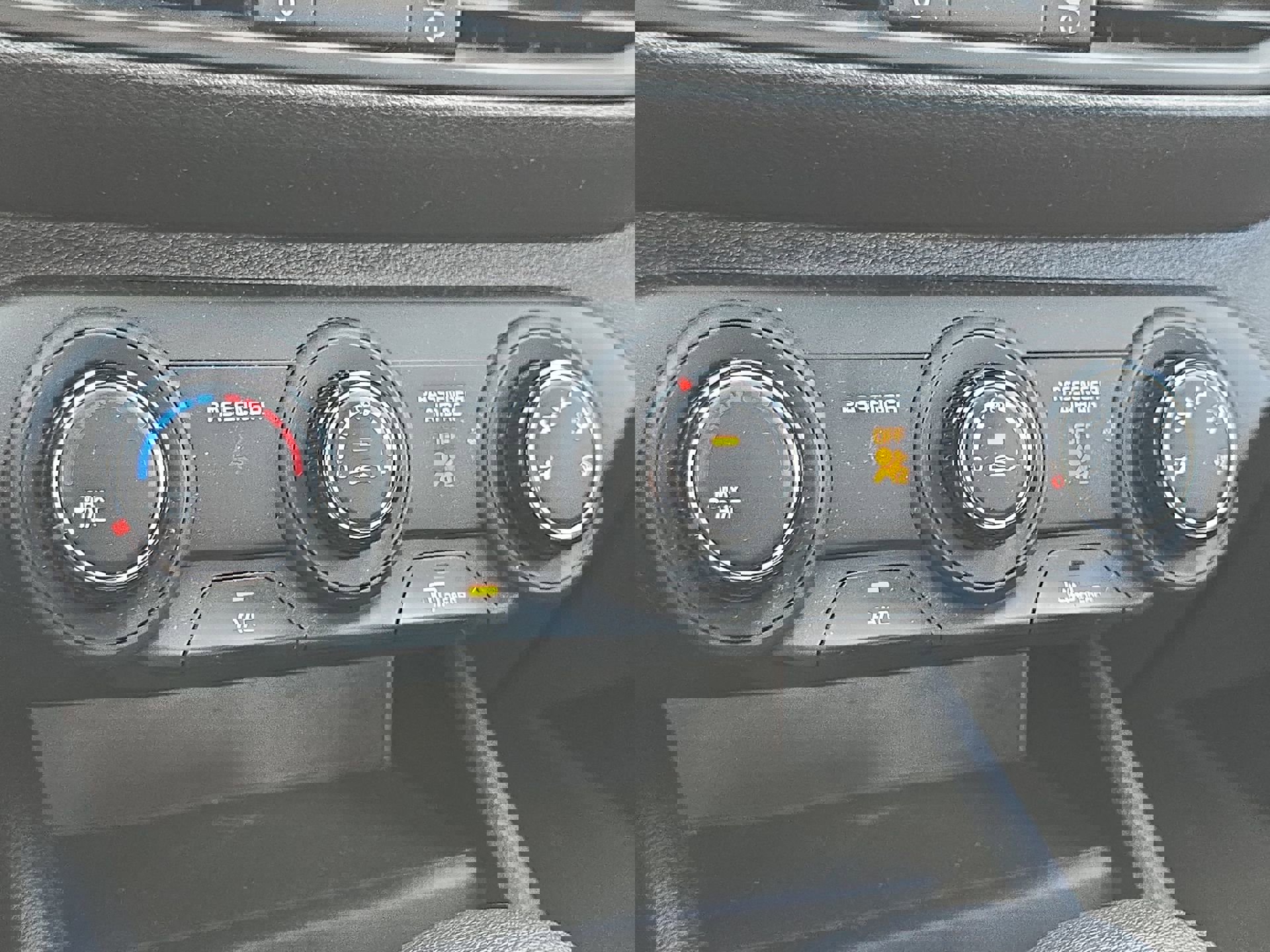 Used 2023 Kia Forte LXS image 17