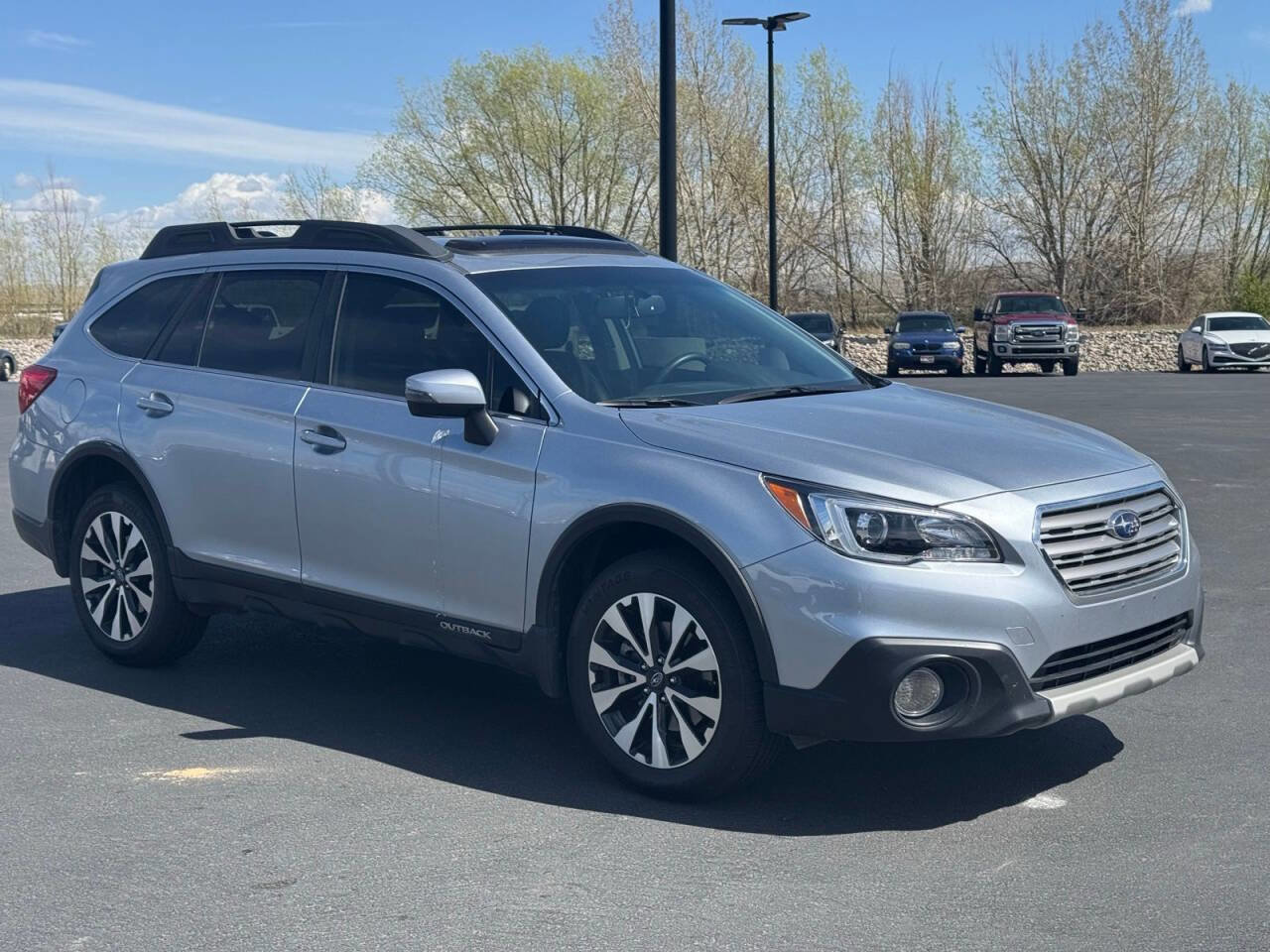 Used 2017 Subaru Outback 2.5i Limited w/ Protection Package #2 image 9