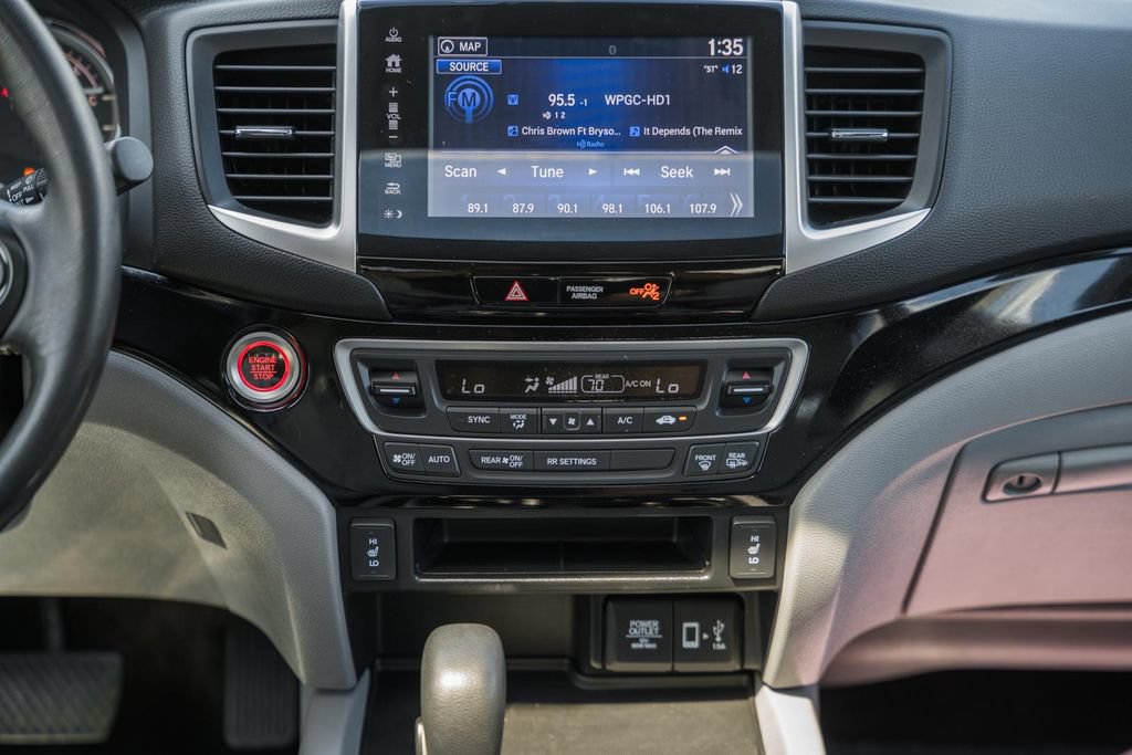 Used 2017 Honda Ridgeline RTL-E image 22