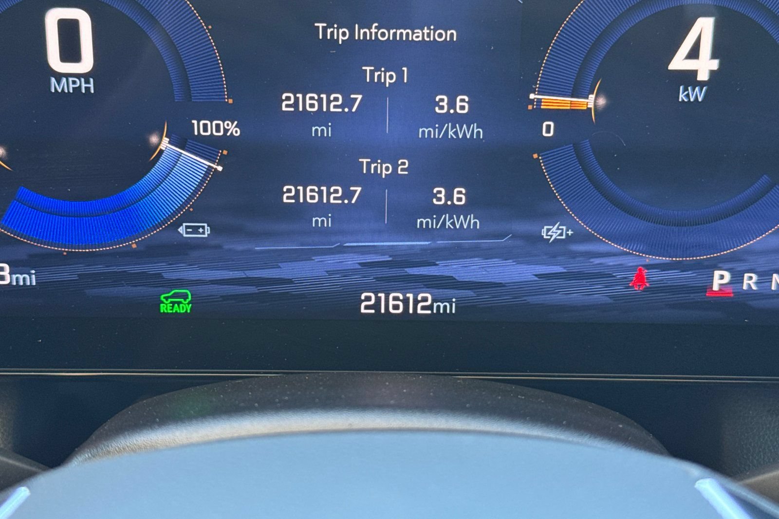 Used 2024 Chevrolet Equinox EV LT FWD image 25