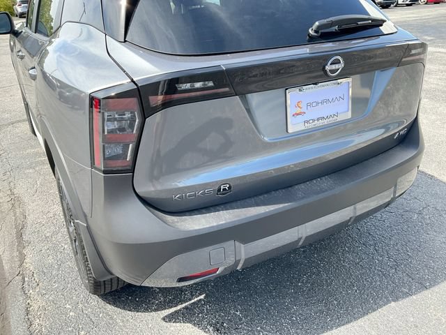 New 2027 Nissan Kicks SV AWD/4WD image 30