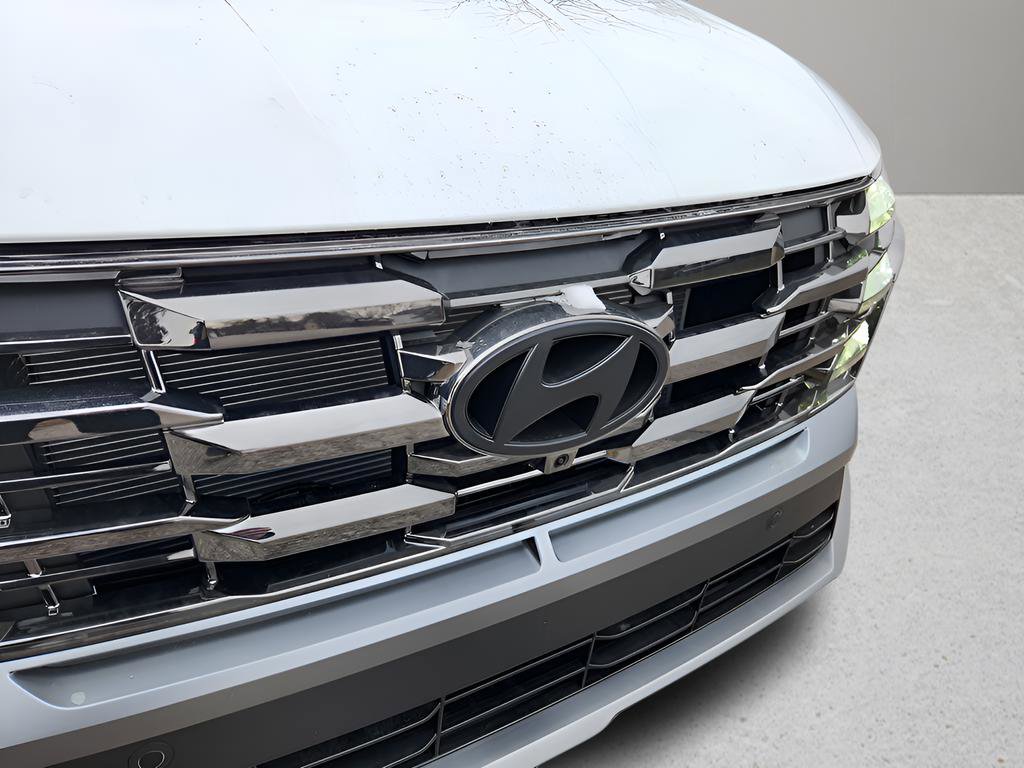 New 2026 Hyundai Tucson Limited image 9