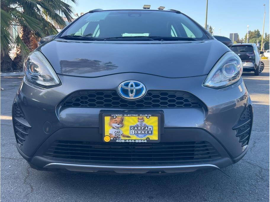 Used 2018 Toyota Prius C Two image 23