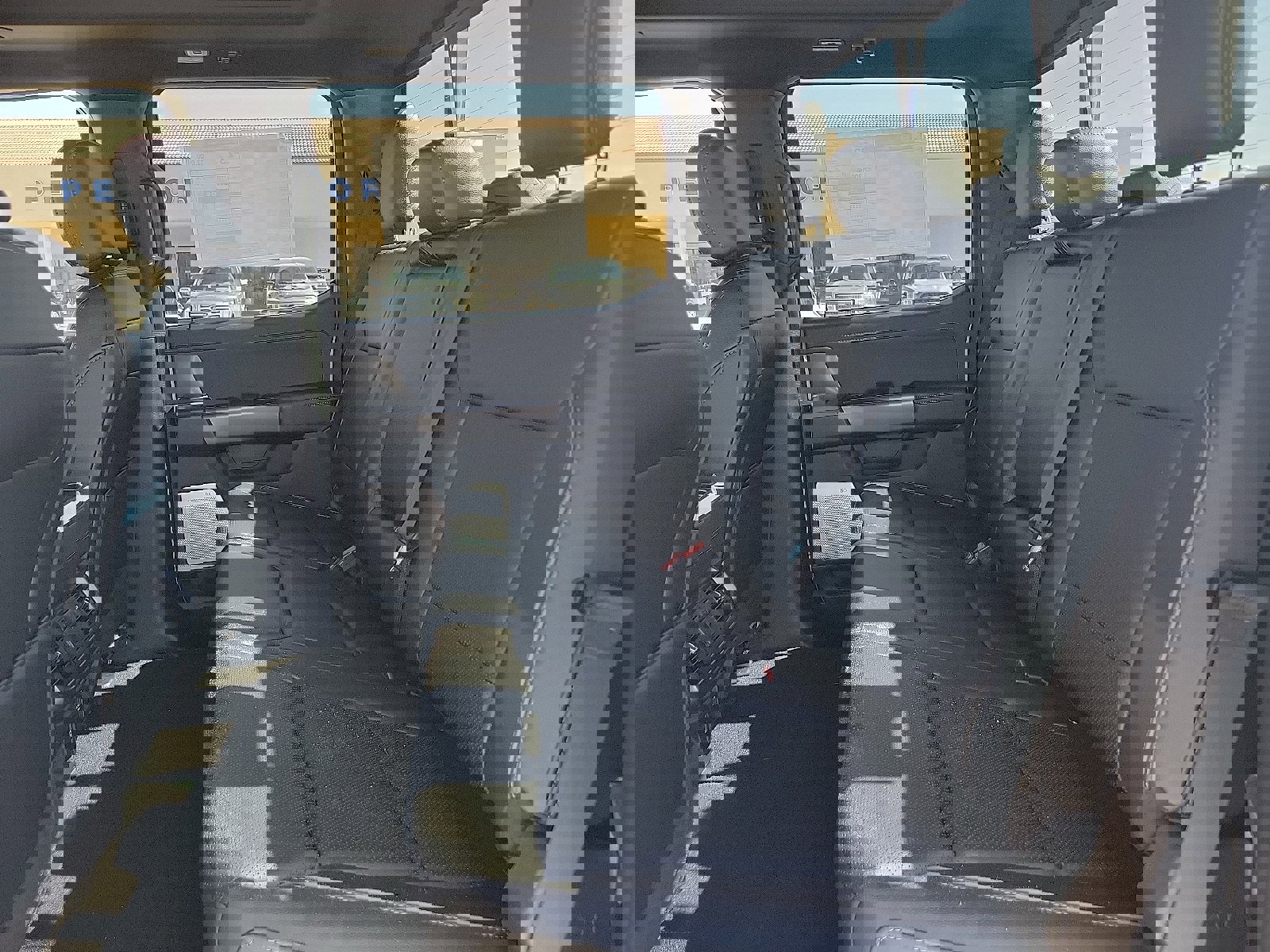 New 2025 Ford F150 Lariat w/ Equipment Group 502A High image 30