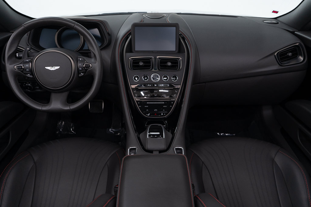 Used 2020 Aston Martin DB11 Volante RWD image 29
