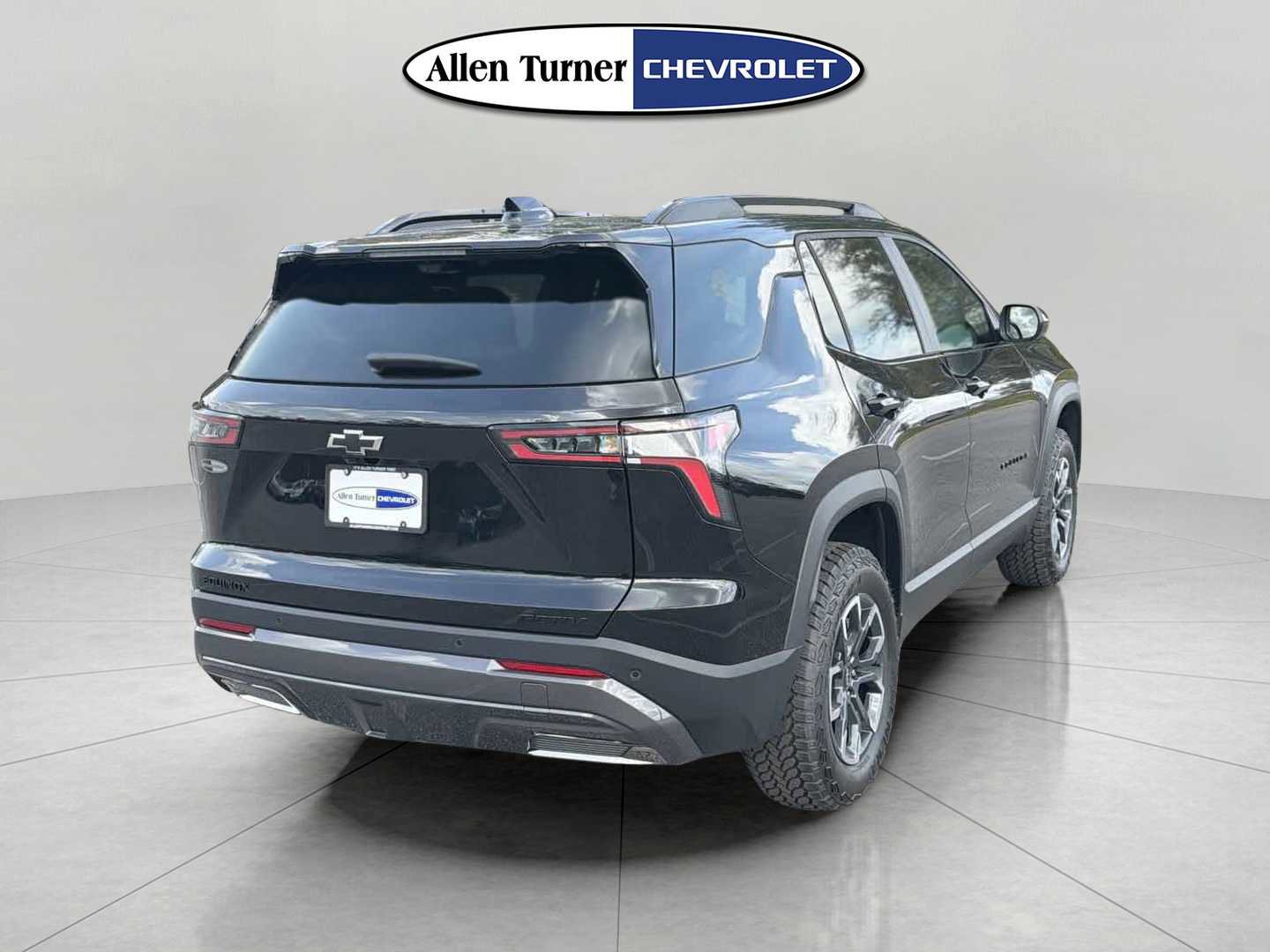 New 2026 Chevrolet Equinox ACTIV w/ Convenience Package III FWD image 4