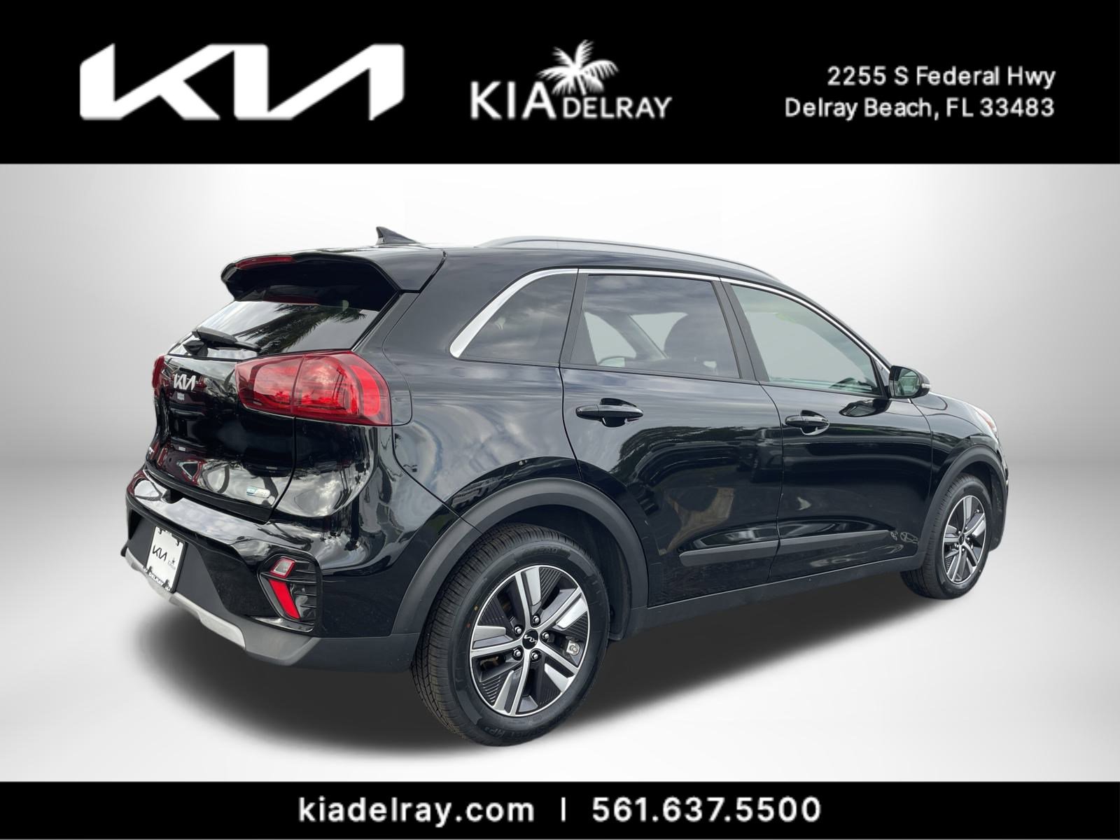 Certified 2022 Kia Niro EX image 3