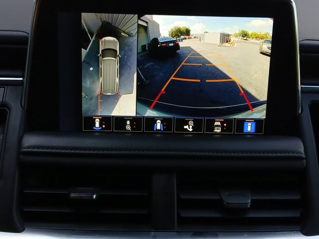 Used 2023 Chevrolet Tahoe LT w/ Luxury Package RWD image 9