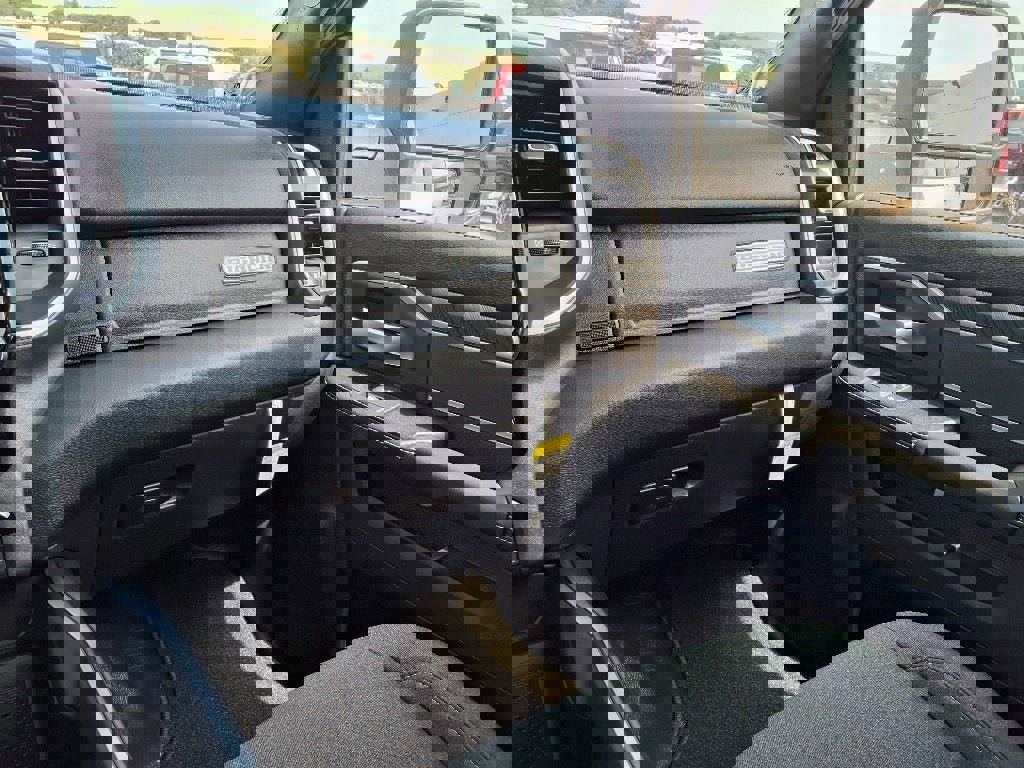 New 2025 RAM 2500 Big Horn w/ Safety Group image 21