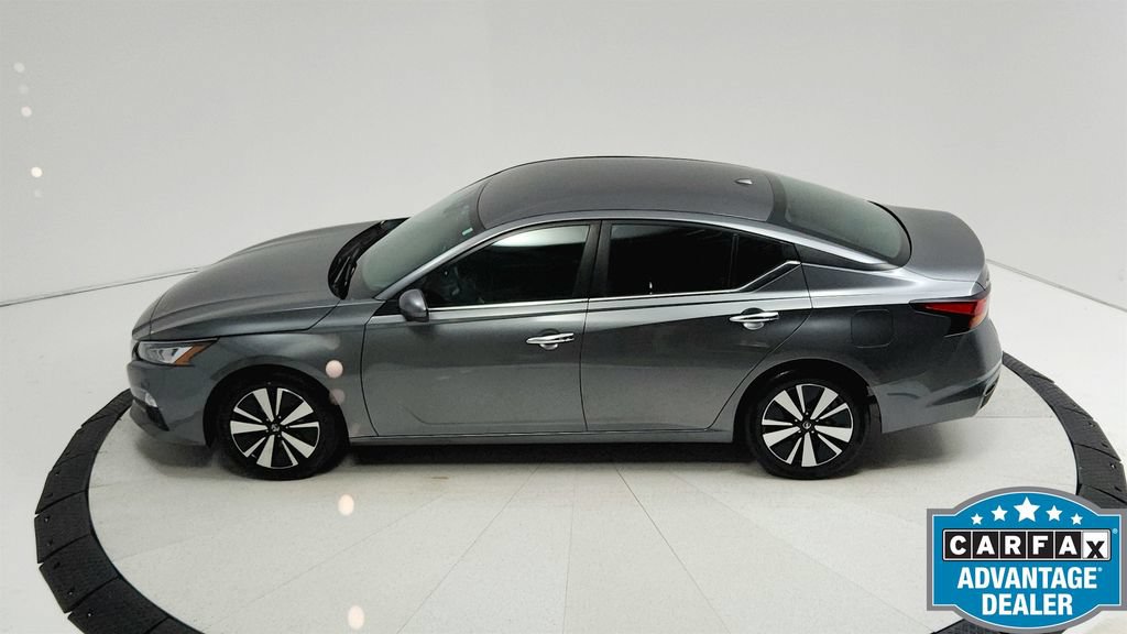 Used 2022 Nissan Altima 2.5 SV FWD image 18
