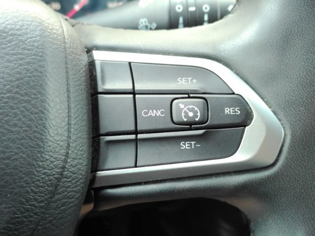 Used 2023 Jeep Compass Latitude AWD/4WD image 33