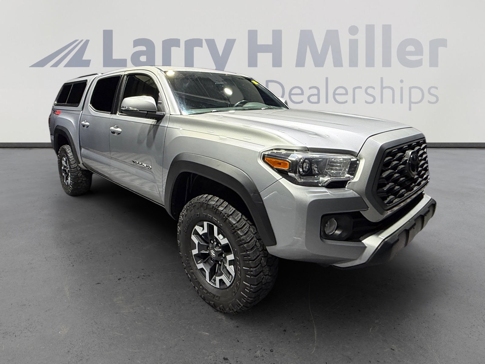 Used 2021 Toyota Tacoma TRD Off-Road w/ Technology Package image 7