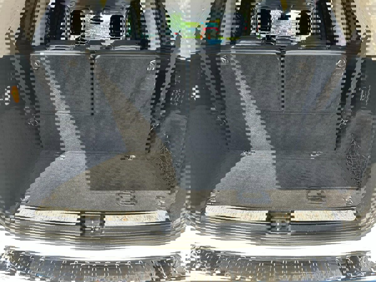 Used 2014 Mercedes-Benz GL 550 4MATIC image 39