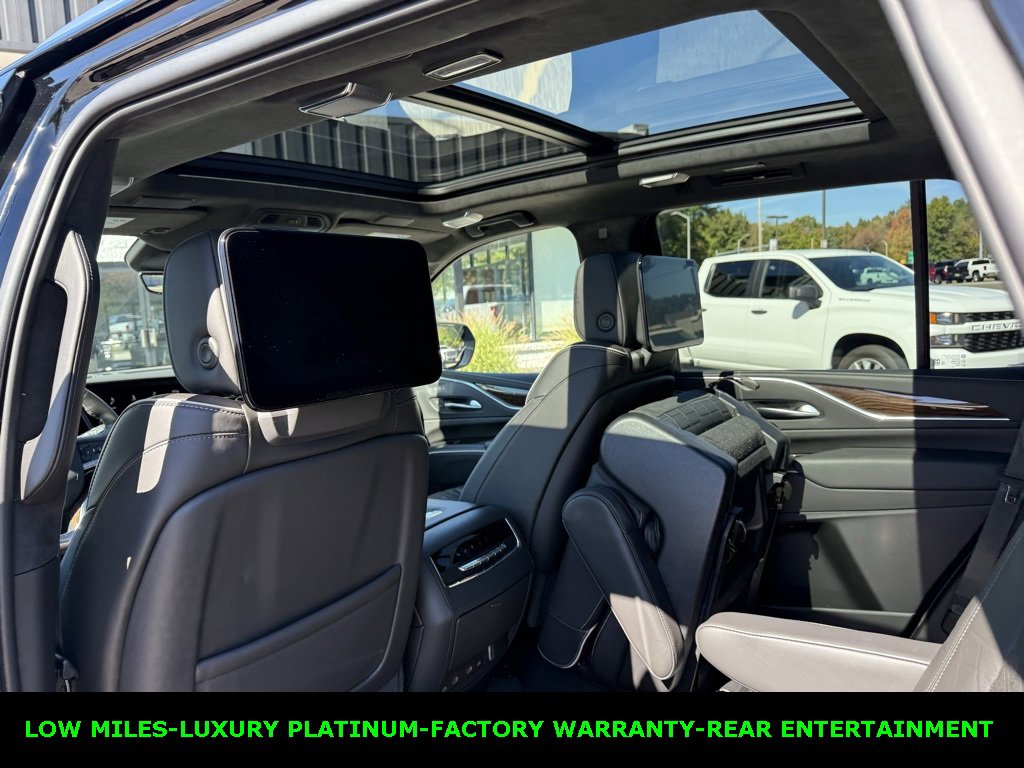 Used 2021 Cadillac Escalade Premium Luxury Platinum image 12