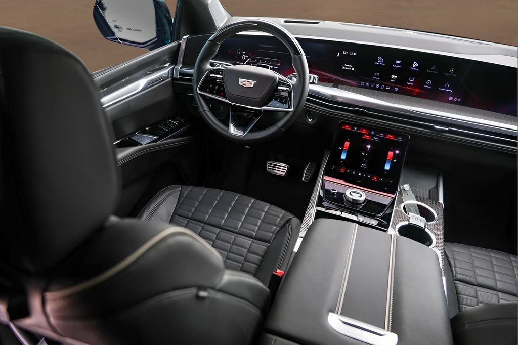 Certified 2025 Cadillac Escalade ESV V AWD/4WD image 29
