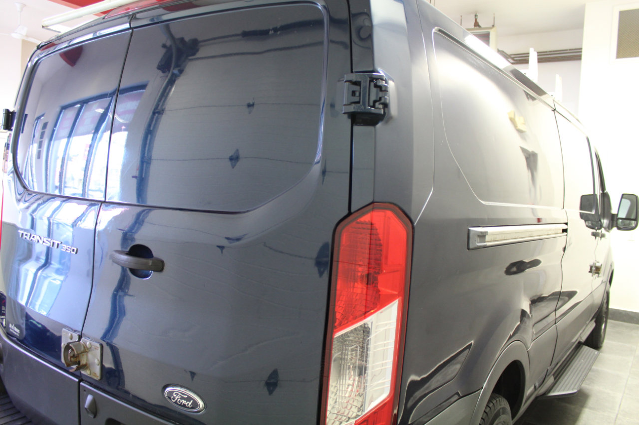 Used 2017 Ford Transit 350 148 Low Roof image 7