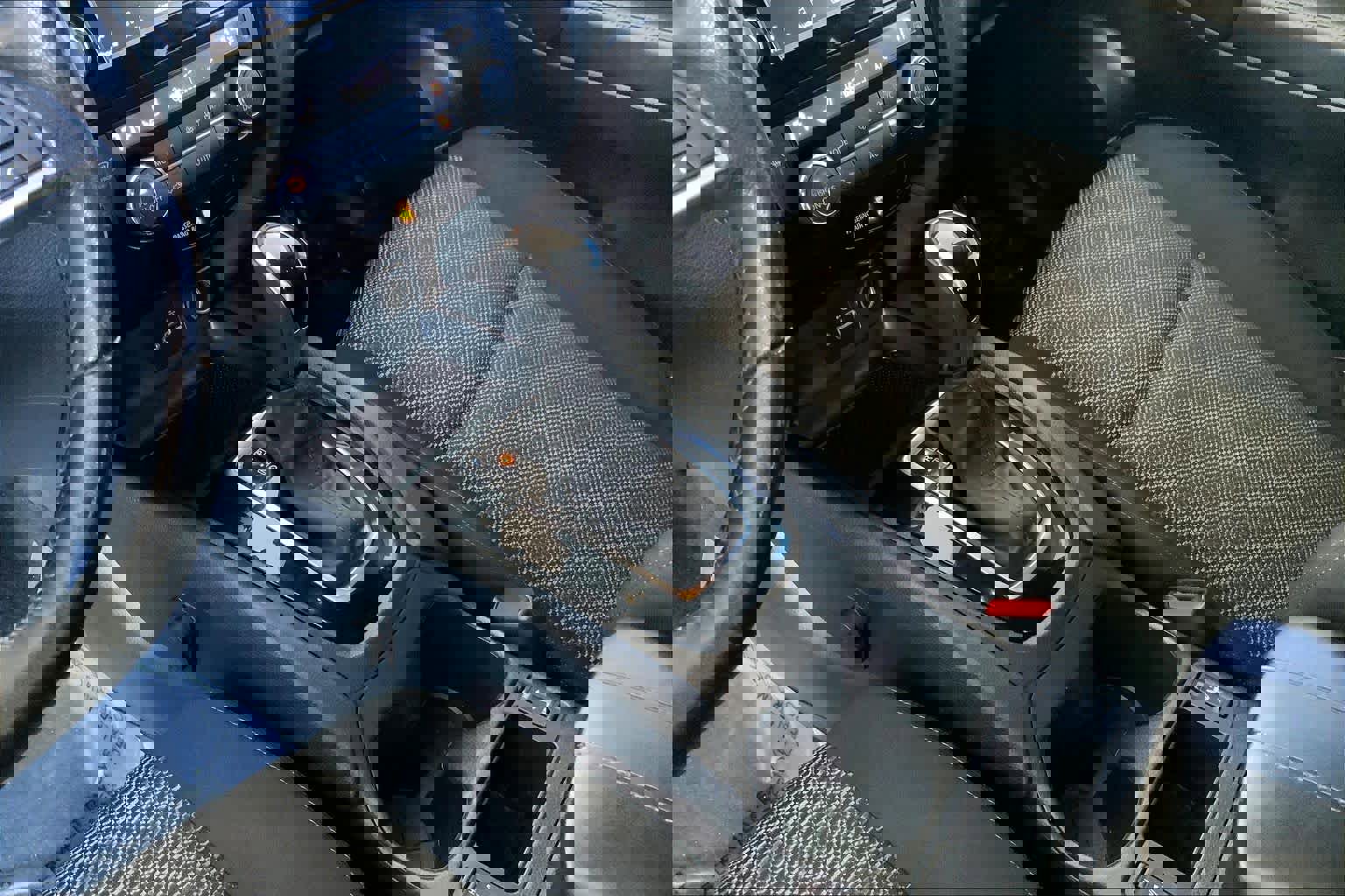 Used 2022 Nissan Rogue Sport SV image 17