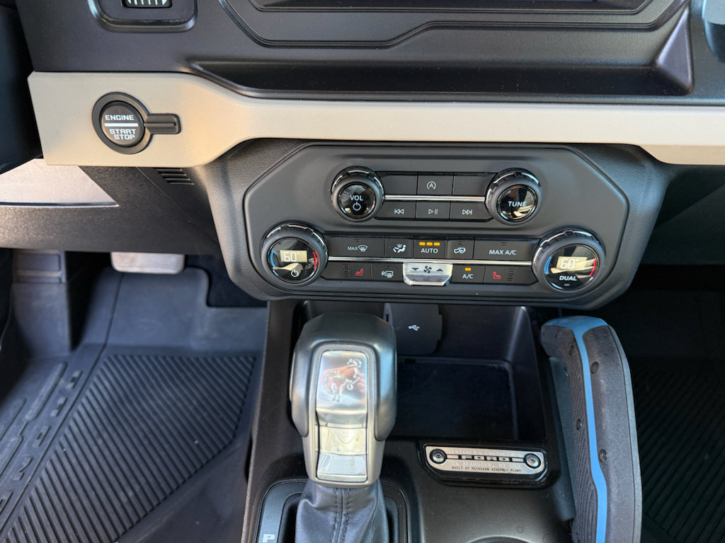 Used 2021 Ford Bronco Wildtrak AWD/4WD image 22