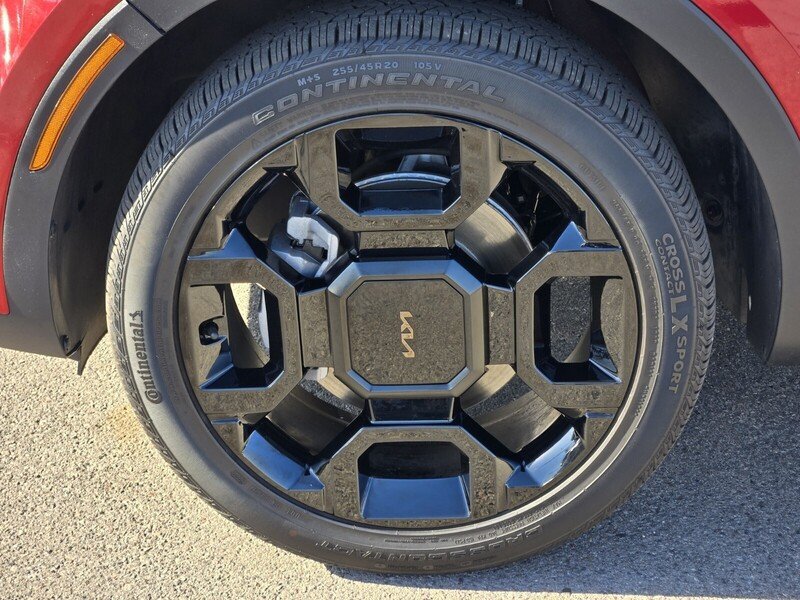 Certified 2022 Kia Sorento LX AWD/4WD image 10