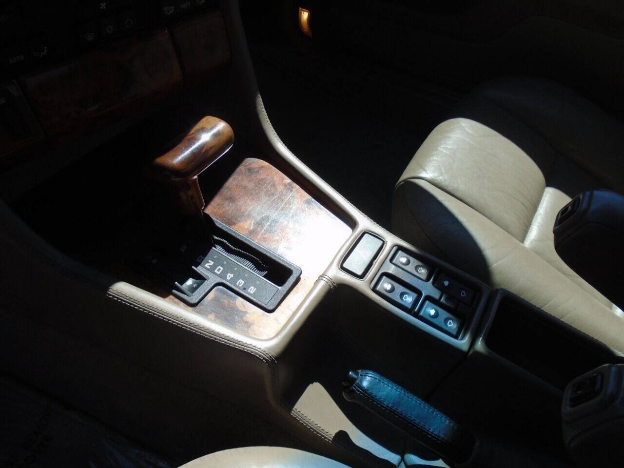 Used 1994 BMW 740i RWD image 28
