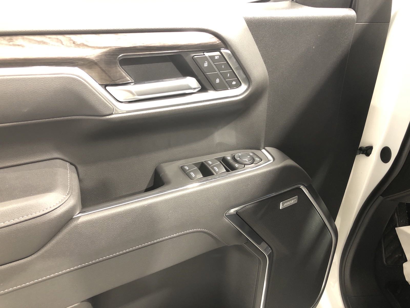 New 2025 Chevrolet Silverado 1500 LTZ w/ Z71 Off-Road Package image 7