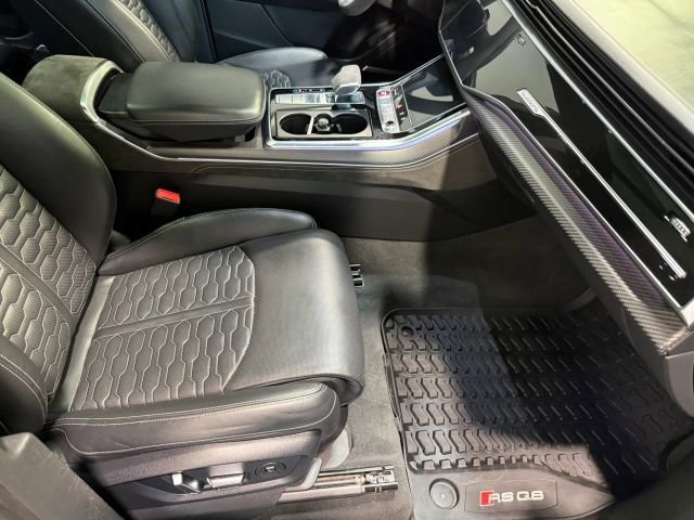 Used 2023 Audi RS Q8 image 28