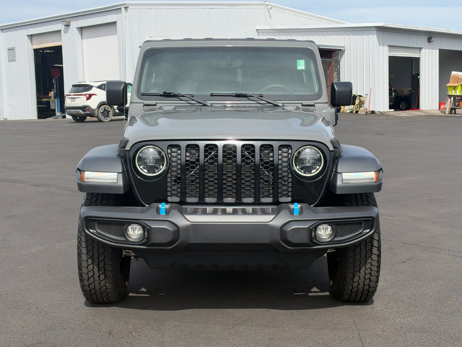 Used 2023 Jeep Wrangler Unlimited w/ 8.4" Radio Group AWD/4WD image 2