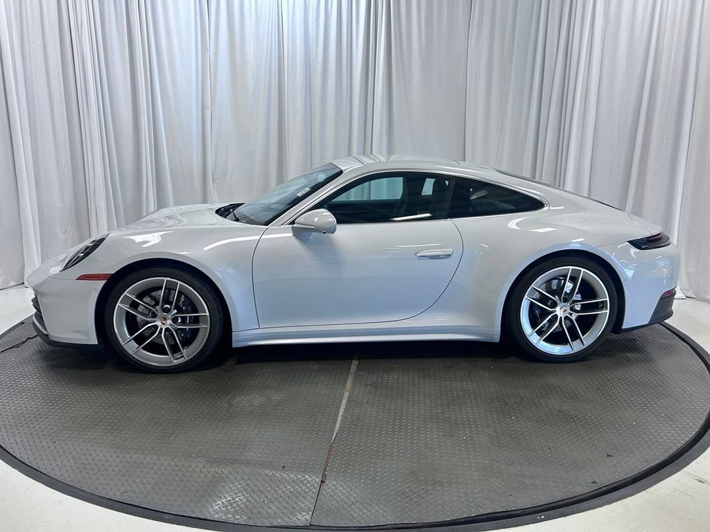 Certified 2025 Porsche 911 Carrera RWD image 2