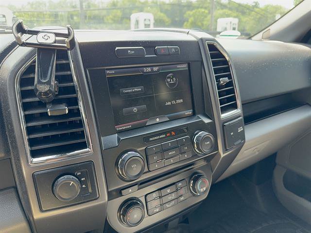 Used 2015 Ford F150 XLT w/ Equipment Group 302A Luxury AWD/4WD image 7