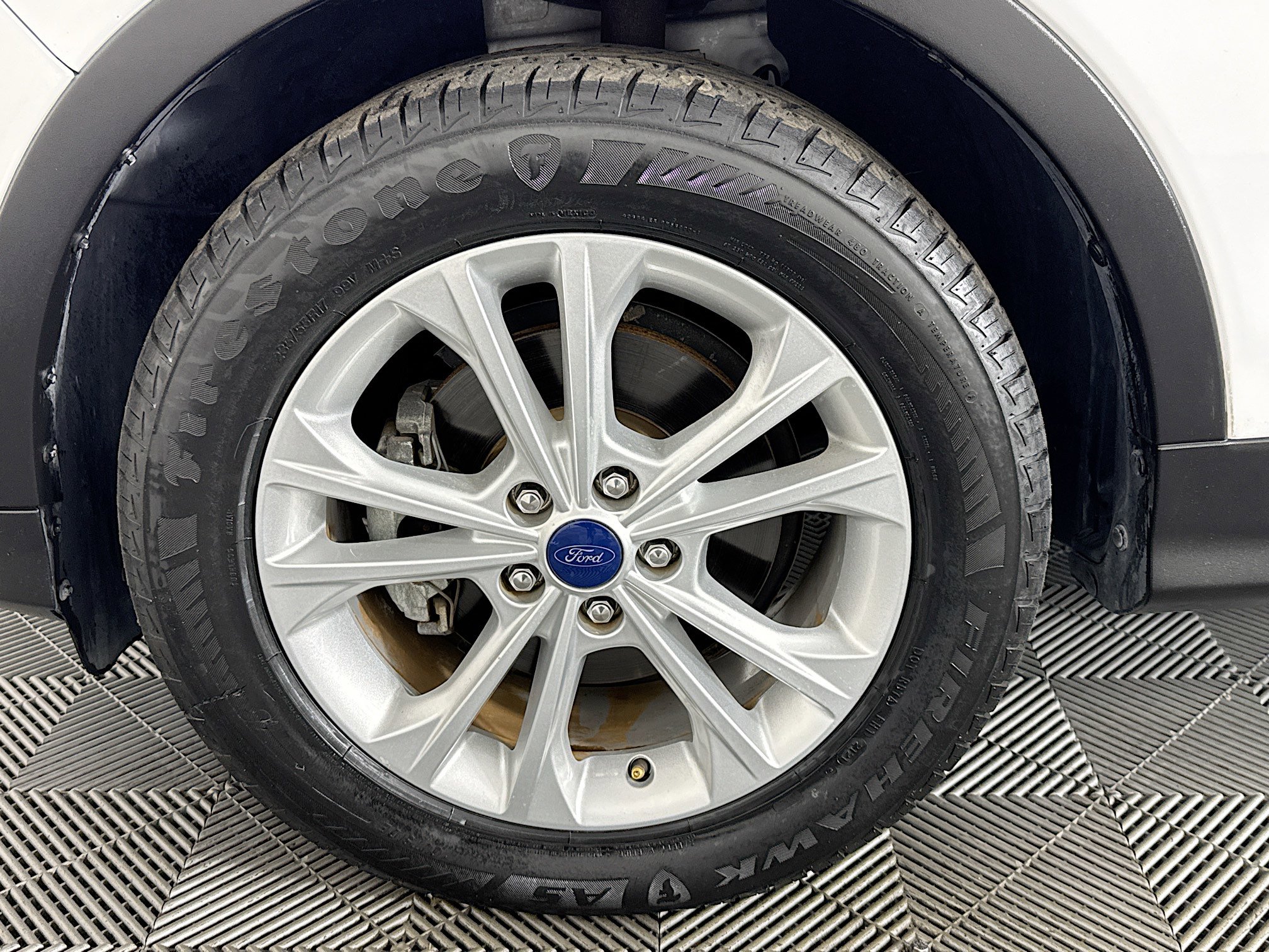 Used 2017 Ford Escape SE image 35