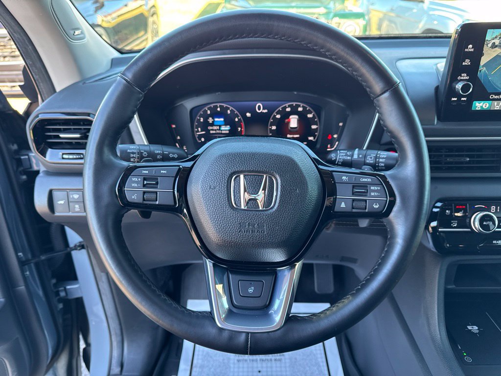 Used 2024 Honda Pilot Elite image 15