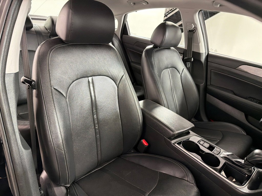 Used 2018 Hyundai Sonata Limited w/ Limited Ultimate Package 03 FWD image 23