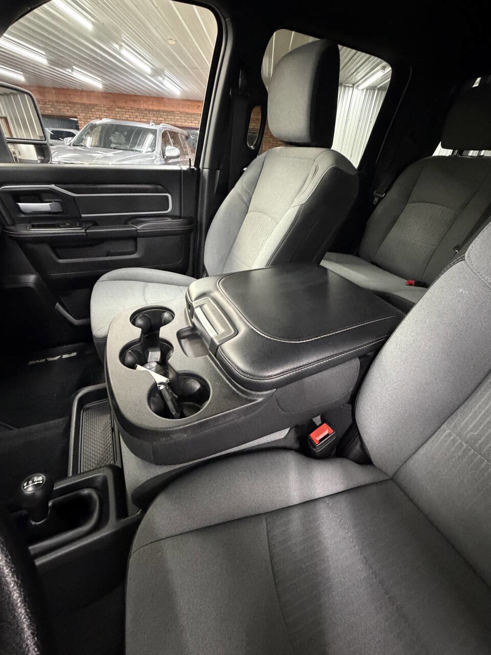 Used 2024 RAM 3500 SLT w/ Quick Order Package 2YG SLT image 39