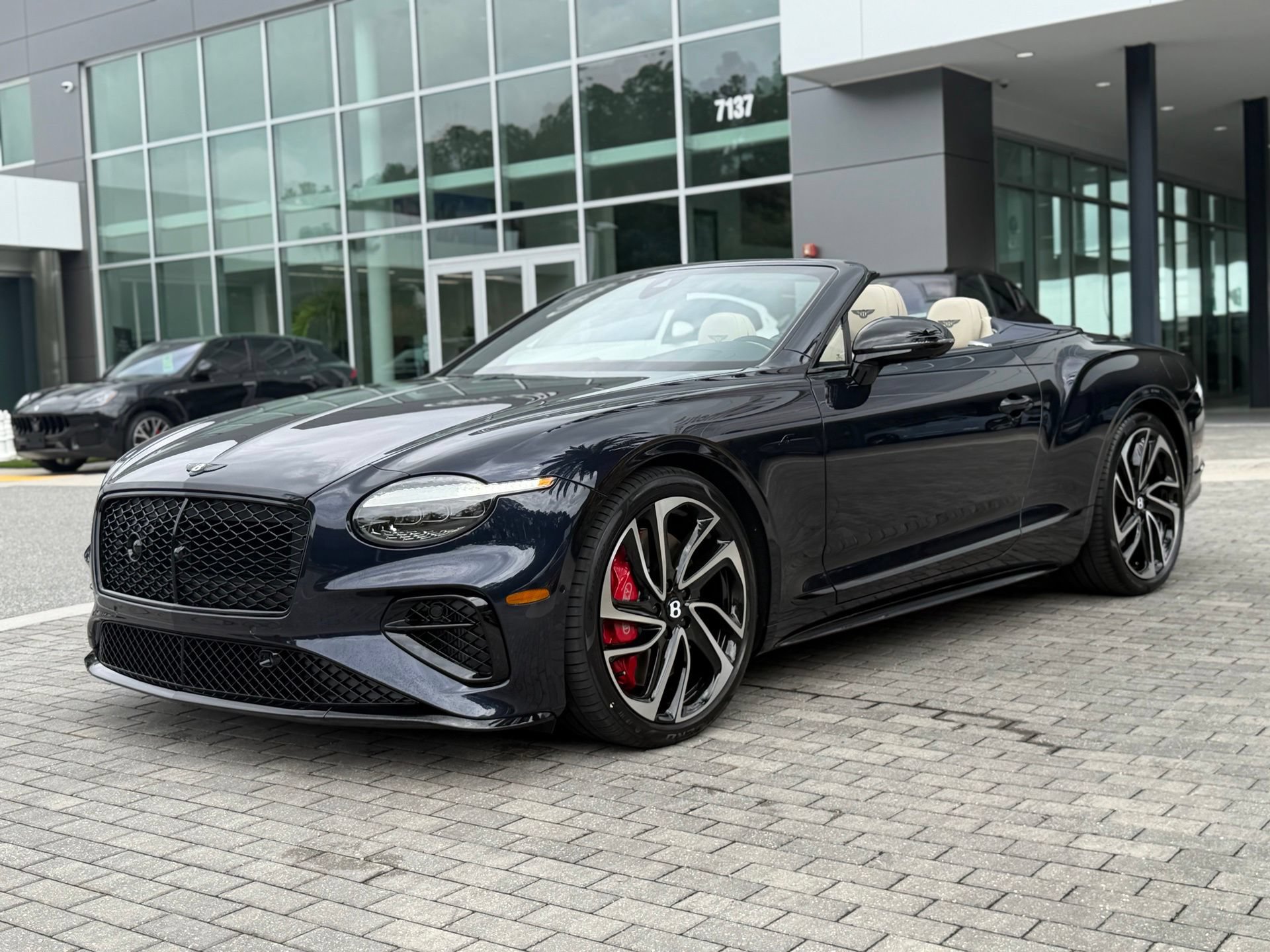 New 2026 Bentley Continental GTC AWD/4WD image 35