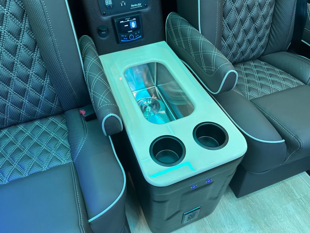 New 2025 Mercedes-Benz Sprinter 3500 image 31