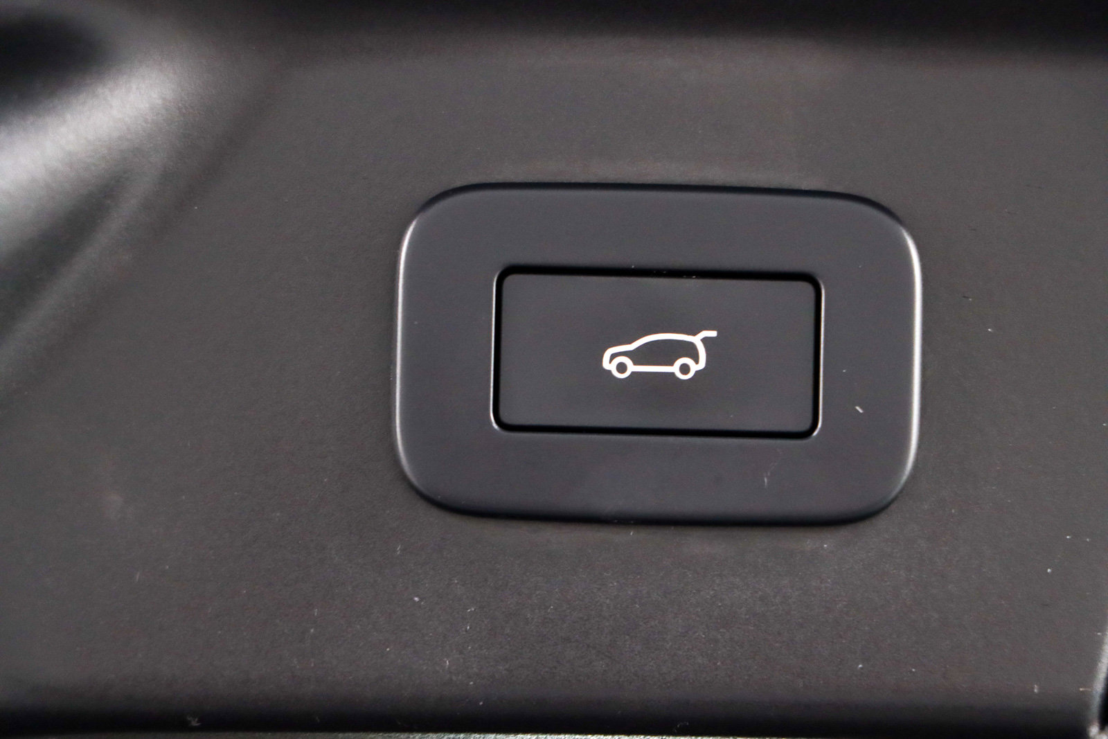 Used 2024 Land Rover Range Rover Velar Dynamic SE image 29