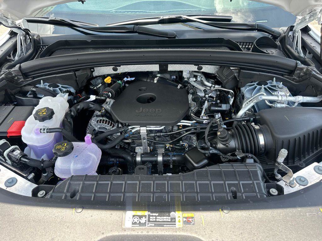 New 2026 Jeep Grand Cherokee Limited w/ Limited Altitude Package RWD image 8