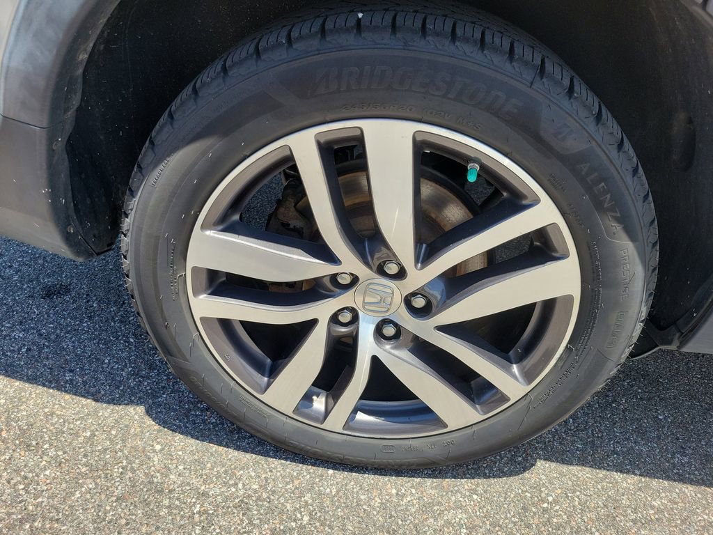 Used 2016 Honda Pilot Touring image 6