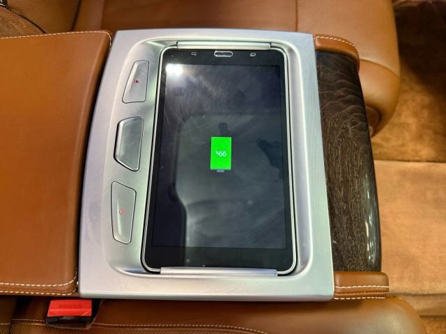 Used 2018 BMW 750i xDrive image 85