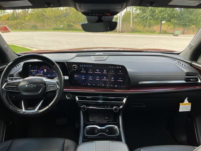 Used 2025 Chevrolet Traverse Z71 w/ Enhanced Driving Package AWD/4WD image 21