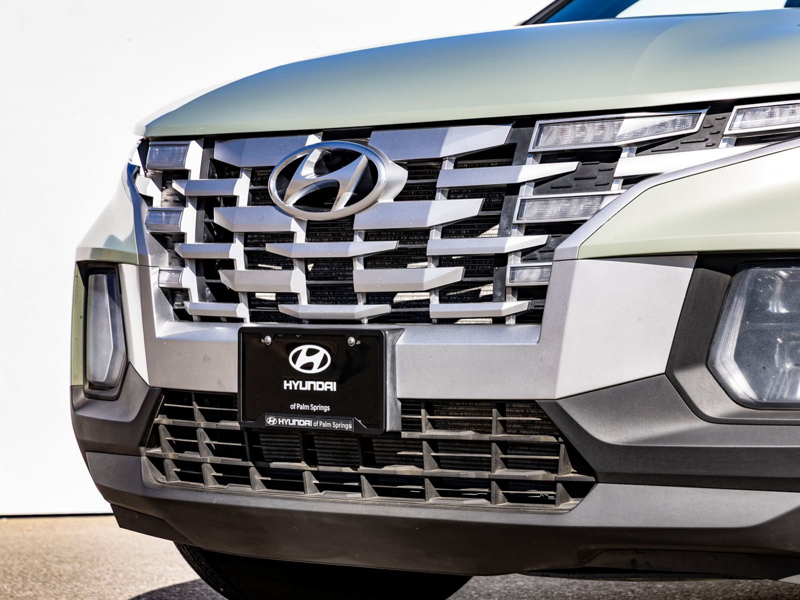 Used 2024 Hyundai Santa Cruz SEL FWD image 3