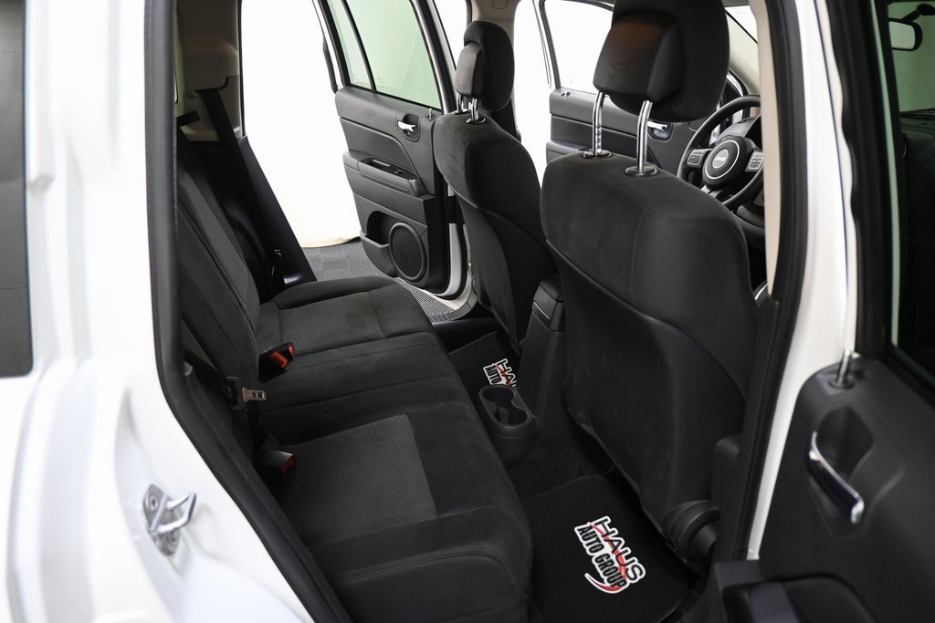 Used 2012 Jeep Compass Sport image 15