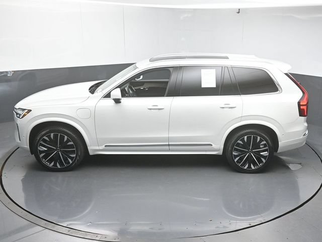 Used 2026 Volvo XC90 T8 Plus w/ Protection Package Premier AWD/4WD image 47