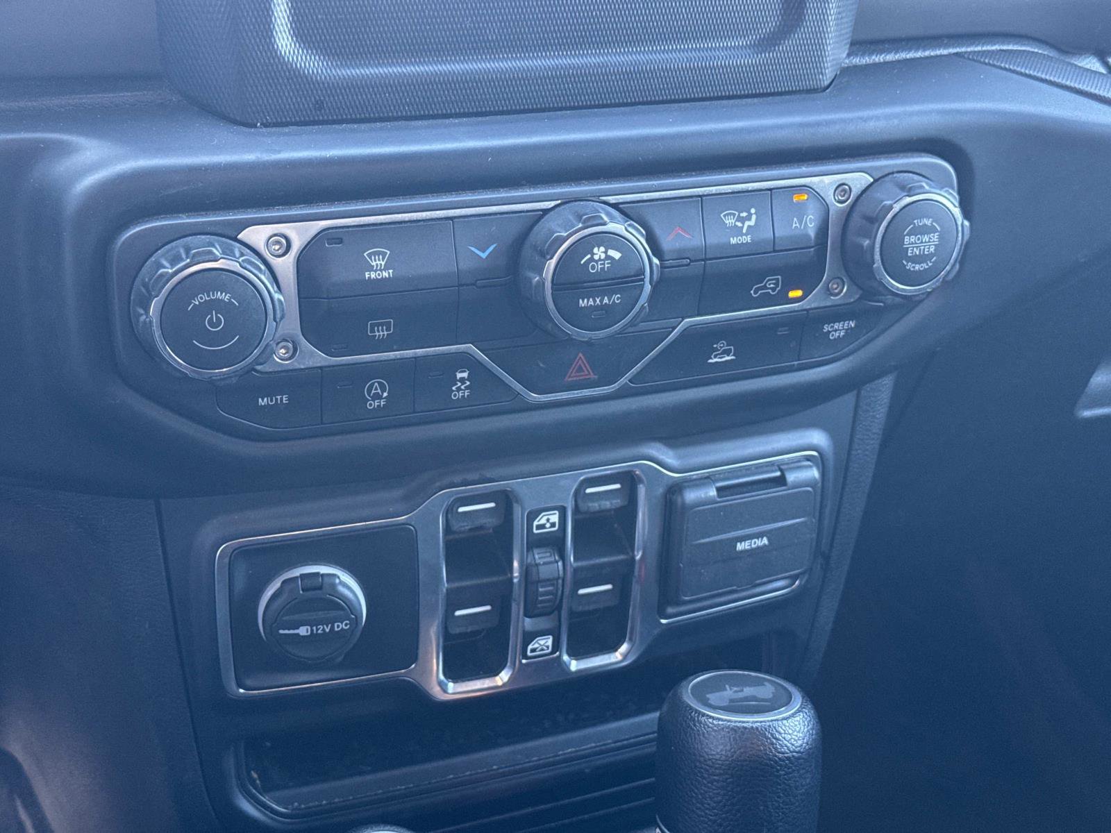 Used 2022 Jeep Wrangler Unlimited Sport S image 22