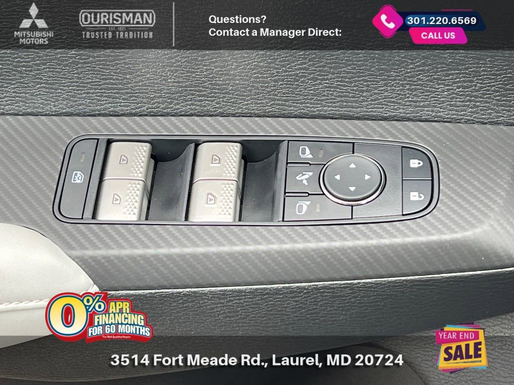 New 2025 Mitsubishi Outlander SE image 31