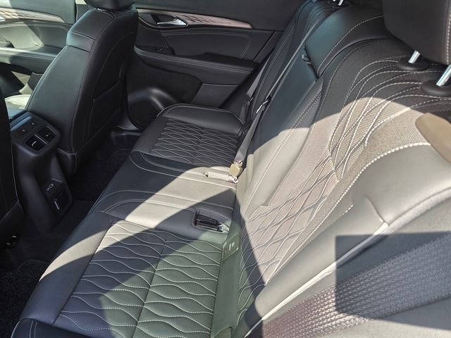 Used 2023 Buick Envision Avenir FWD image 11
