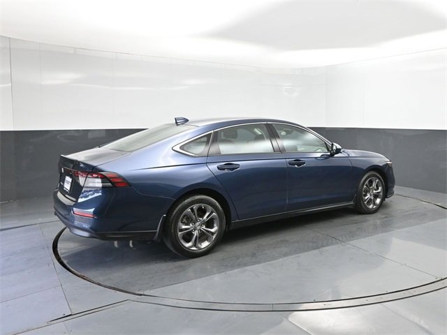 Used 2023 Honda Accord EX image 15