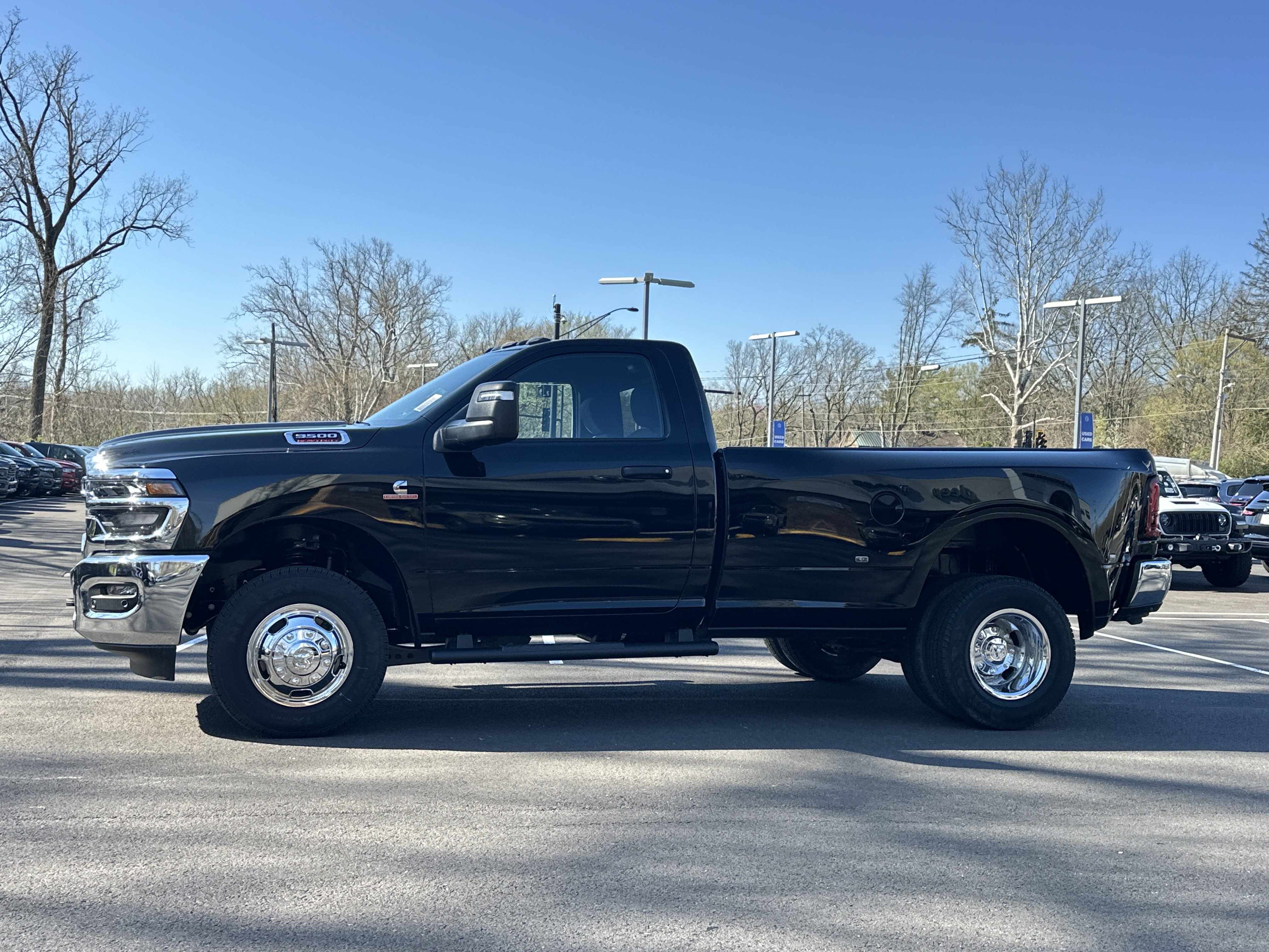 New 2026 RAM 3500 Tradesman AWD/4WD image 23