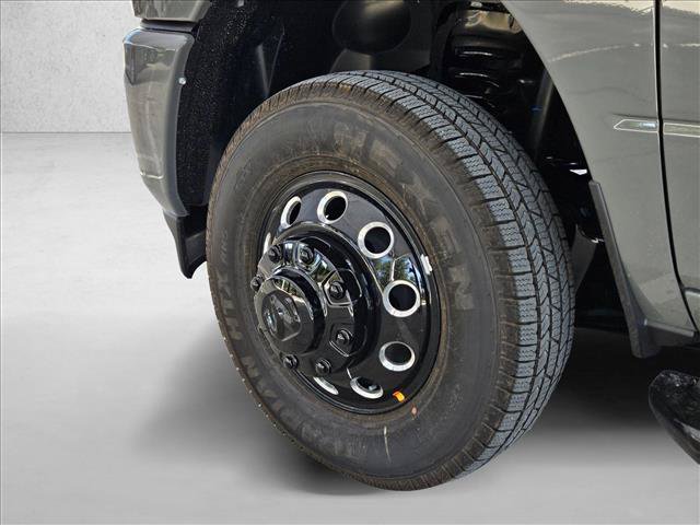 New 2027 RAM 3500 Lone Star AWD/4WD image 10